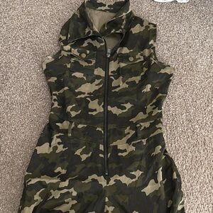 Camouflage Zip-Up Jumpsuit